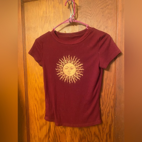 Cute sun tee - Picture 1 of 9